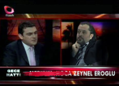 Medyada Zeynel Eroğlu: Röportaj ve Haberler 10 Beyaz arka planda şaman motifli davul
